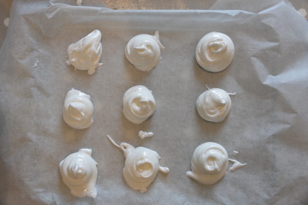 Why don't you use egg yolk in meringue? - Meringue Towers