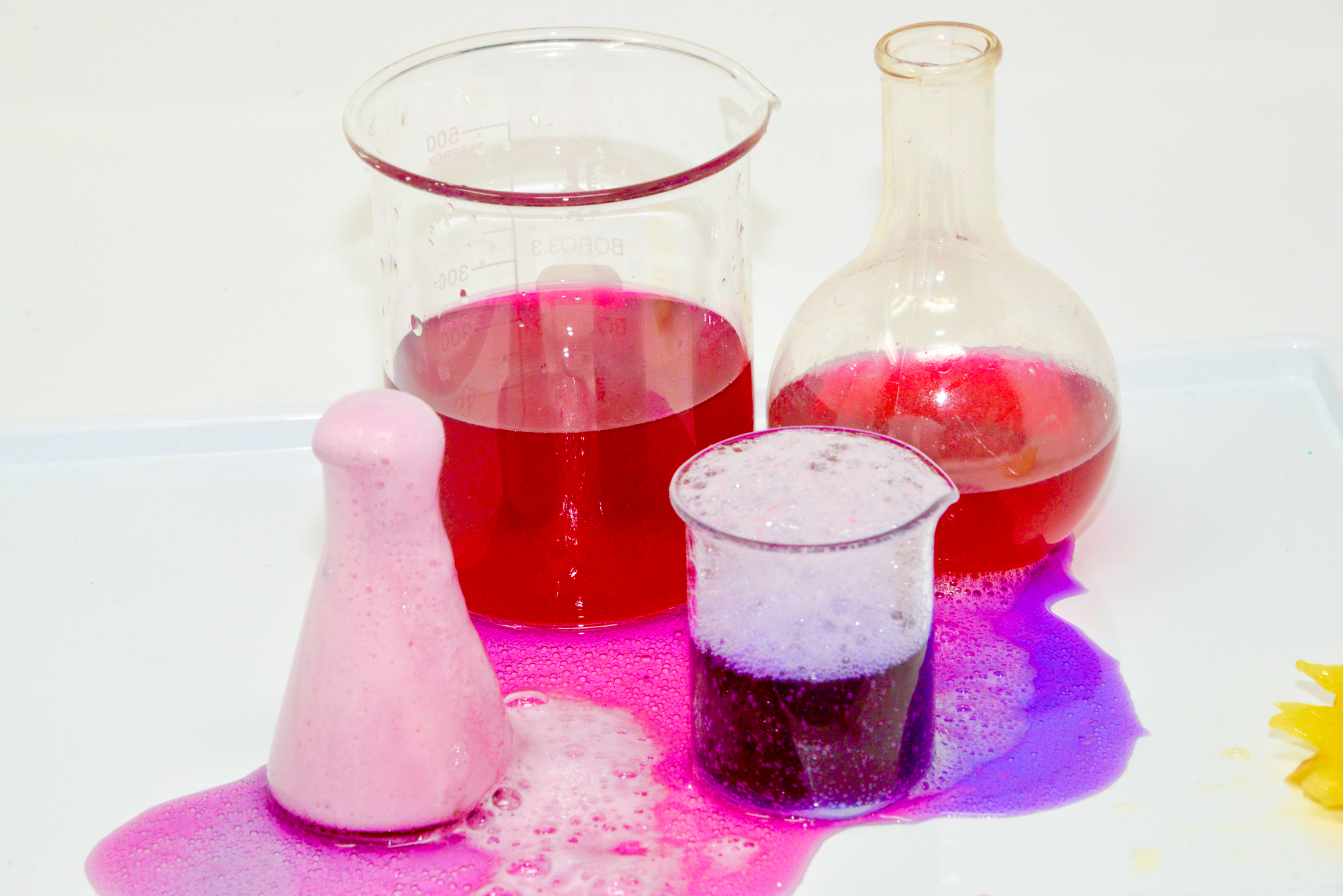 Chemistry Potions for Valentine's Day - Science for Kids