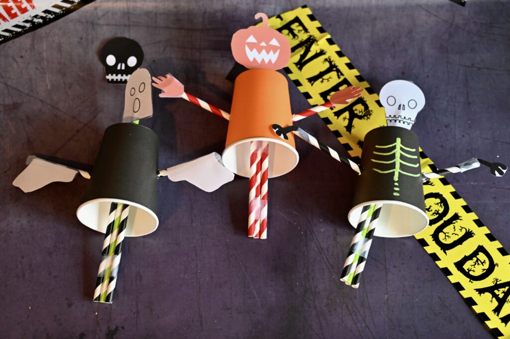 Halloween push and pull puppets